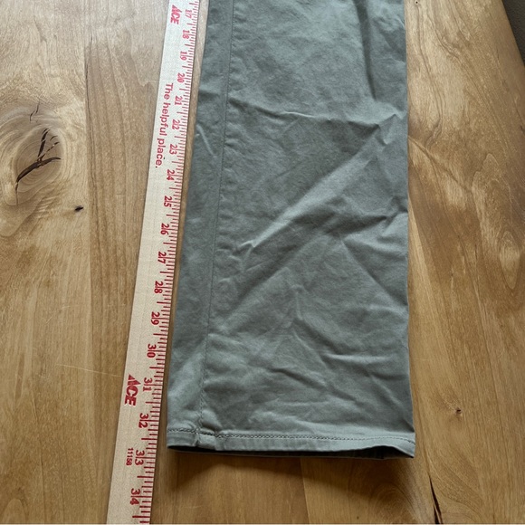 Ag Adriano Goldschmied Lux Khaki Tailored Trousers Mens Straight Leg Lt Green 31 - Picture 9 of 11